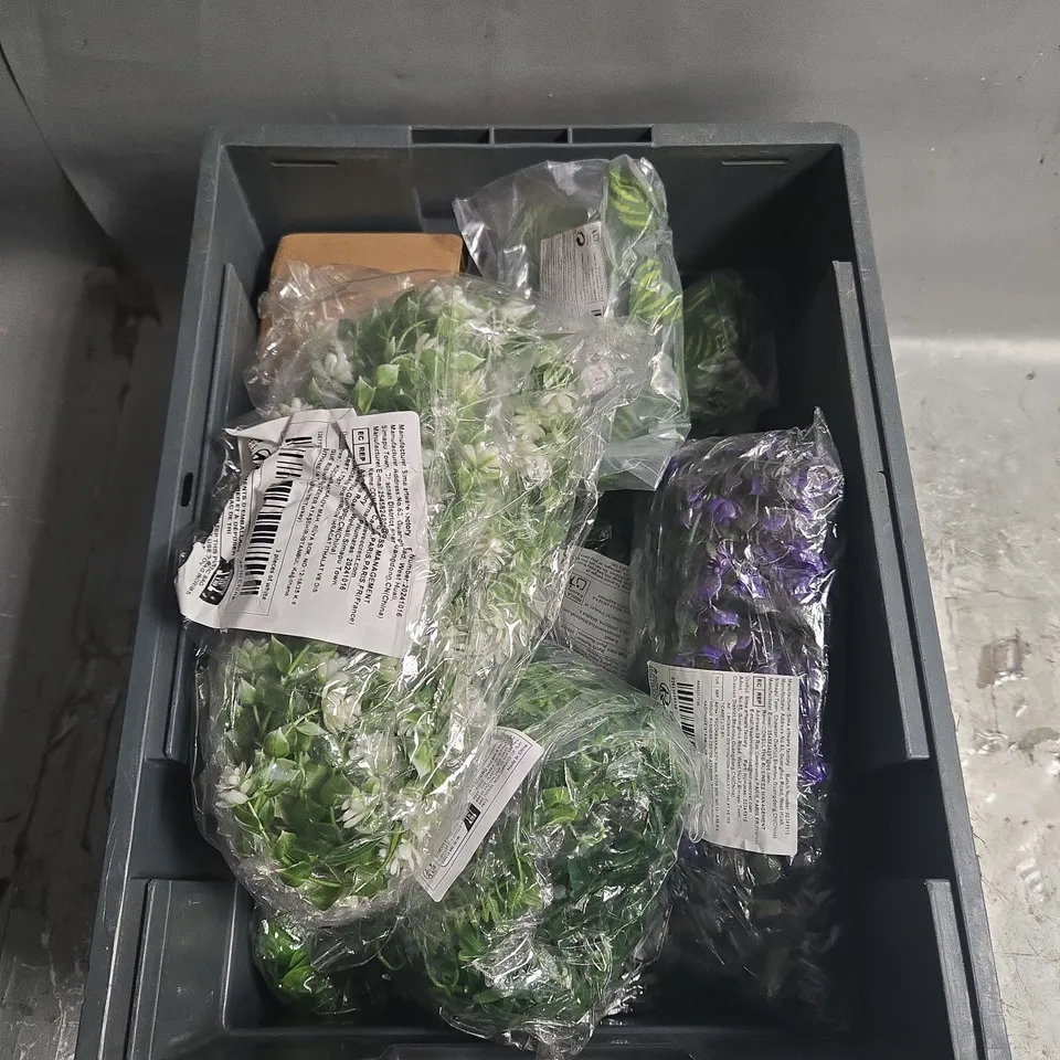 TOTE OF ASSORTED ARTIFICIAL FLOWERS 