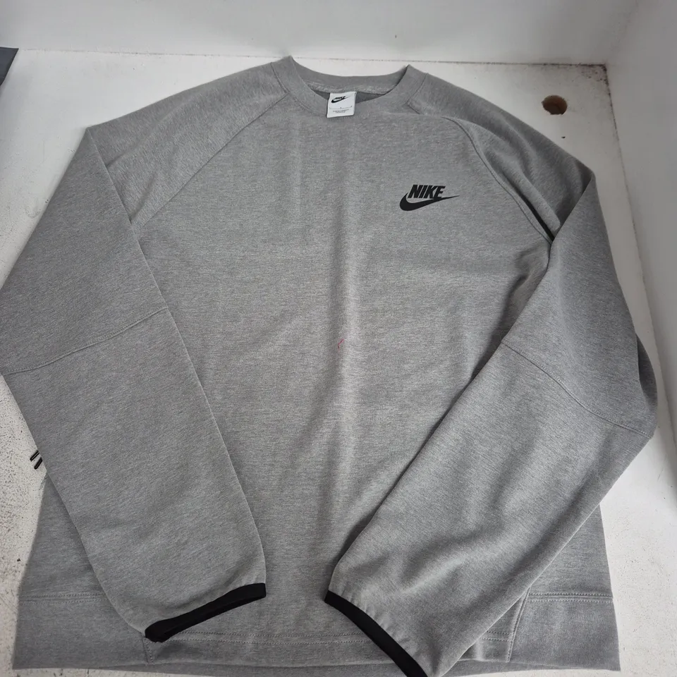 NIKE GREY SWEATSHIRT – LOGO CHEST, SIZE L (UK) – COTTON/POLY BLEND