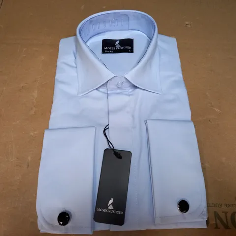 MOSES KUSHNER LOT OF 5 LONG SLEEVE SLIM FIT BUTTONED SHIRTS IN VARIOUS SIZES AND COLOURS - 3 BLUE MEDIUM, 1 BLUE LARGE, 1 LIGHT BLUE SMALL