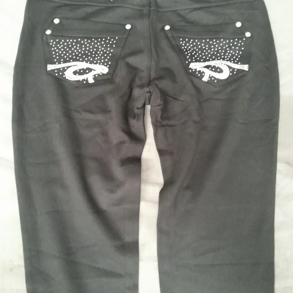 STACEY B EMBELLISHED TROUSERS IN BLACK W. JEWEL EFFECT SIZE 10