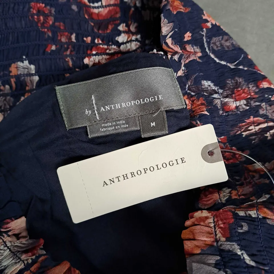 ANTHROPOLOGIE FLORAL TIERED DRESS IN NAVY MULTI - MEDIUM