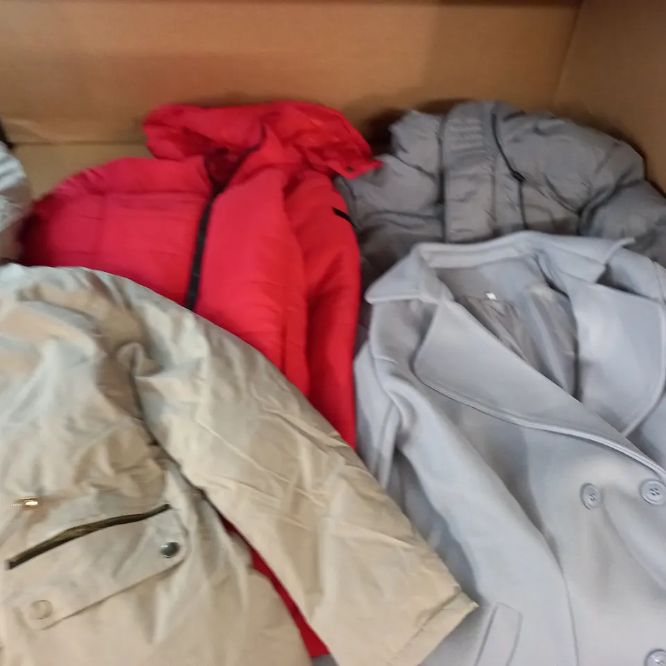 LOT OF 9 ASSORTED FASHION COATS IN VARIOUS SIZES