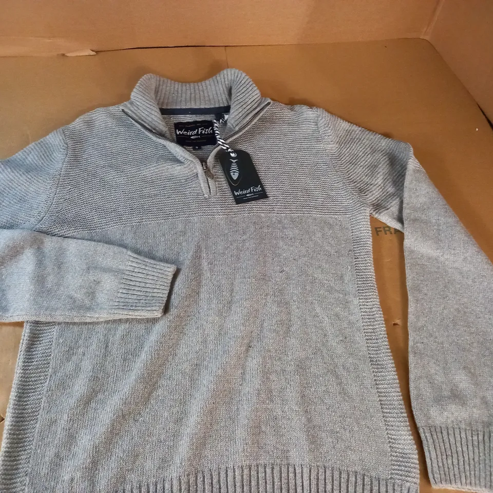 WEIRDFISH BURNABY NEP 1/4 ZIP TOP IN CHALK - S