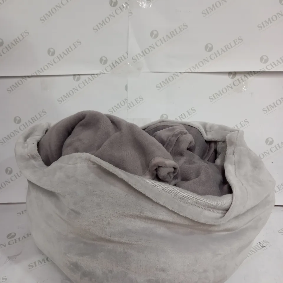 CHARCOAL GREY DOUBLE BED FLUFFY BLANKET