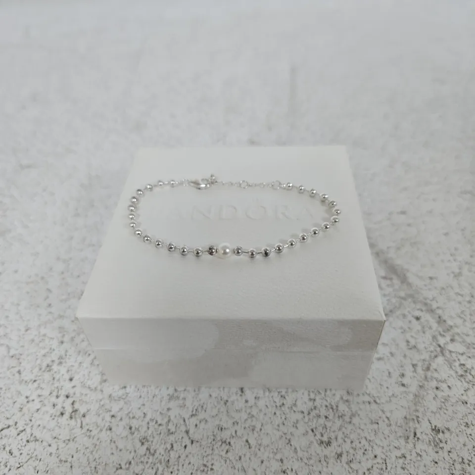 PANDORA SILVER-TONE BEADED BRACELET WITH CENTRAL PEARL ACCENT