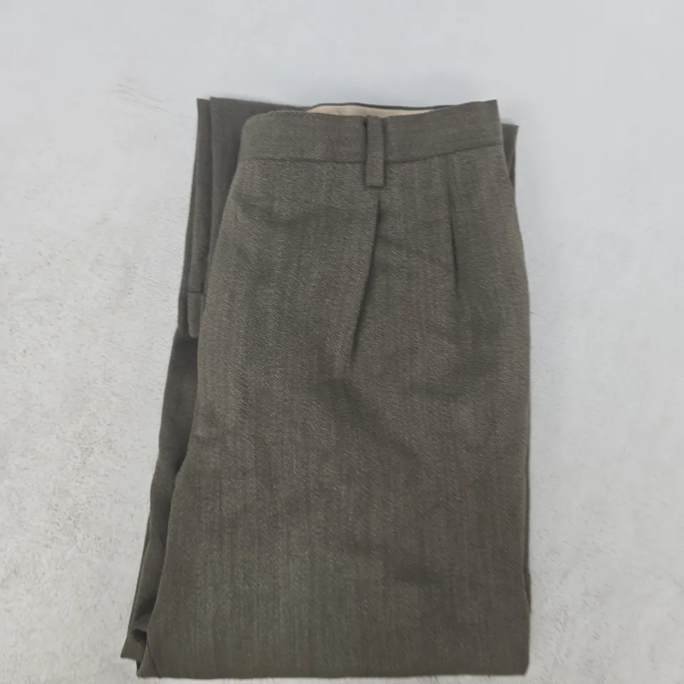 BURBERRY PANTS IN BROWN SIZE 48