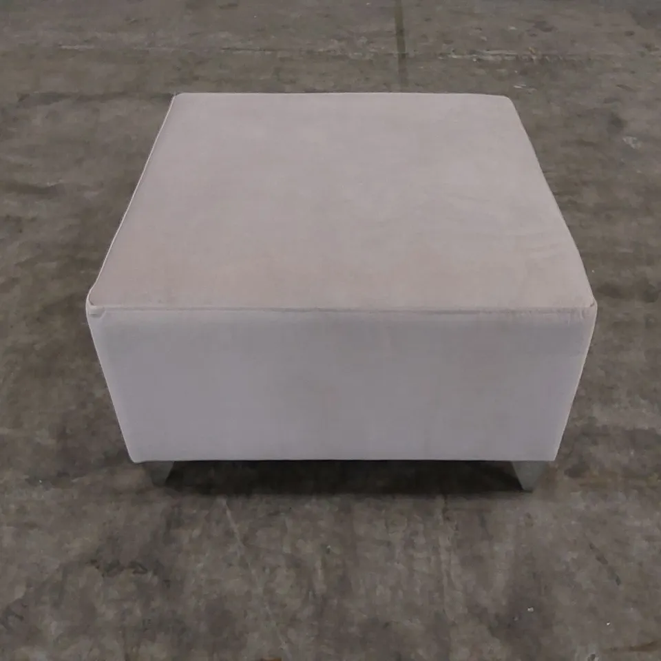 DESIGNER THE LOUNGE CO. FOOTSTOOL