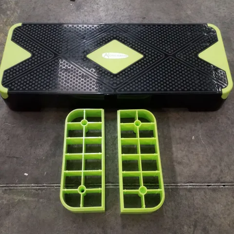 BOXED ACTIVEFOREVER 68CM ADJUSTABLE WORKOUT AEROBIC STEPPER WITH 2 ADJUSTABLE STEP LEVELS - GREEN