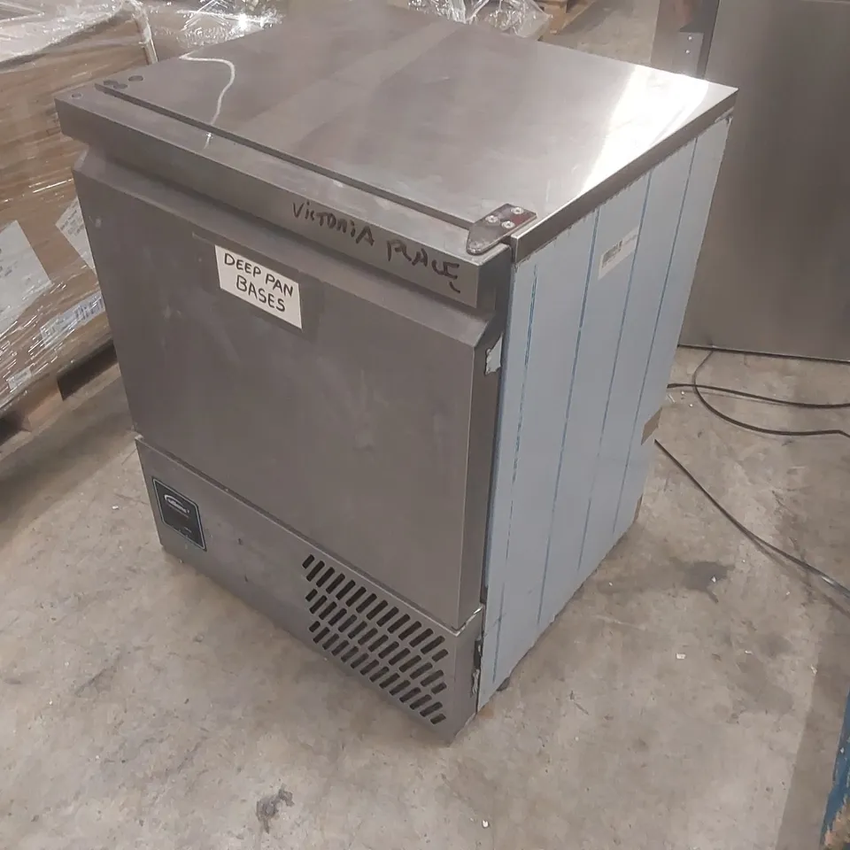 WILLIAMS H5UC HC R2 COMMERCIAL UNDERCOUNTER REFRIGERATOR