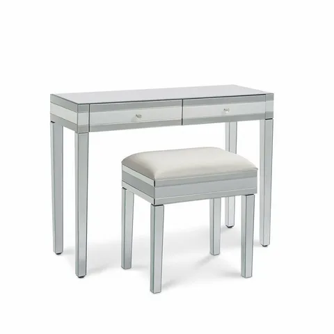 BOXED ARGENAUT DRESSING TABLE SET (2 boxes)