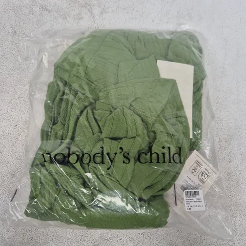 BAGGED NOBODYS CHILD SLEEVELESS CHARLIE MIDAXI DRESS IN GREEN - UK 10