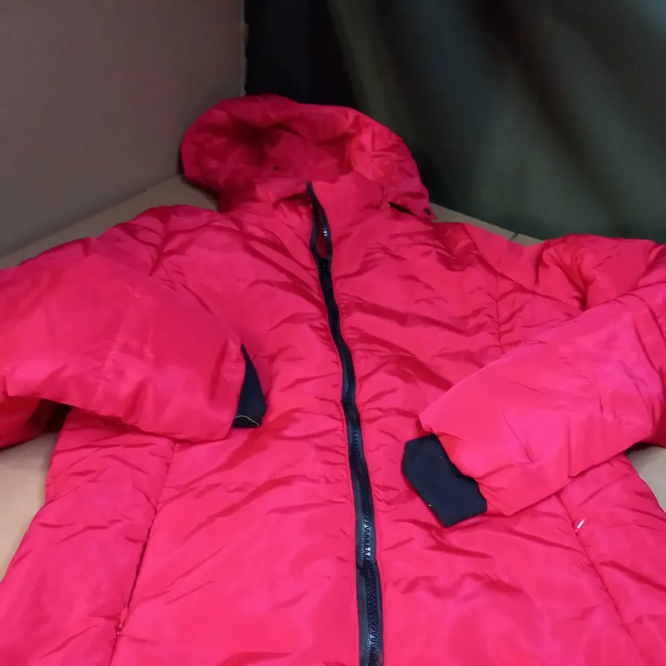 DESIGNER RED PADDED LONG COAT - LARGE