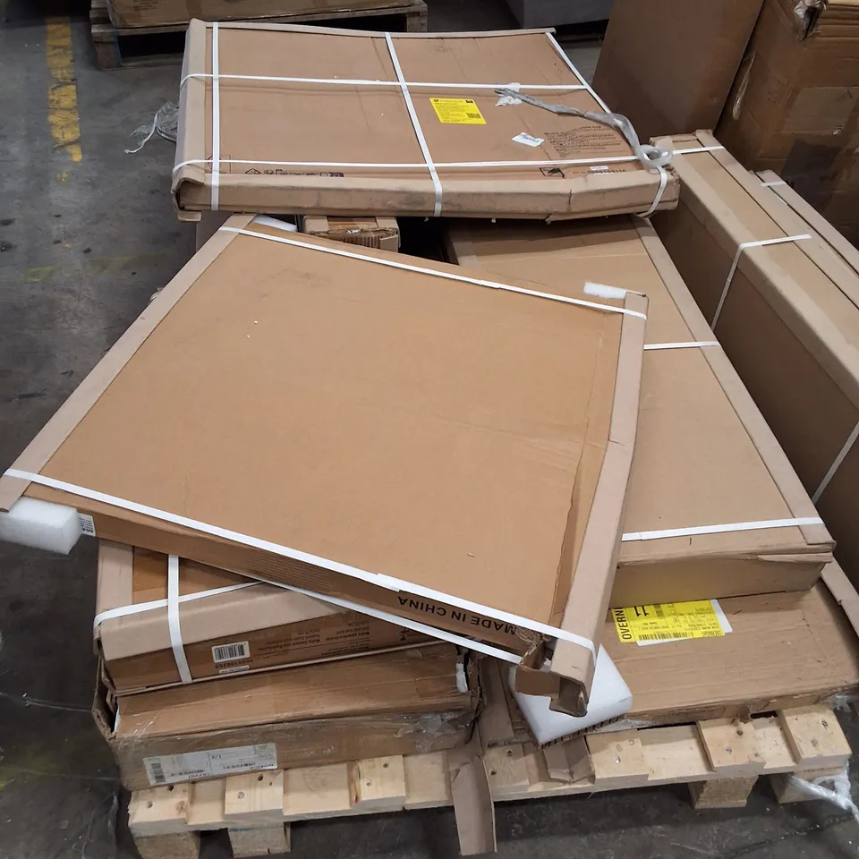 PALLET CONTAINING ASSORTED FLATPACK FURNITURE PARTS