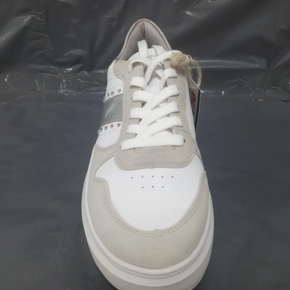 BOXED PAIR OF RIEKER PLATFORM TRAINERS IN WHITE SIZE 8