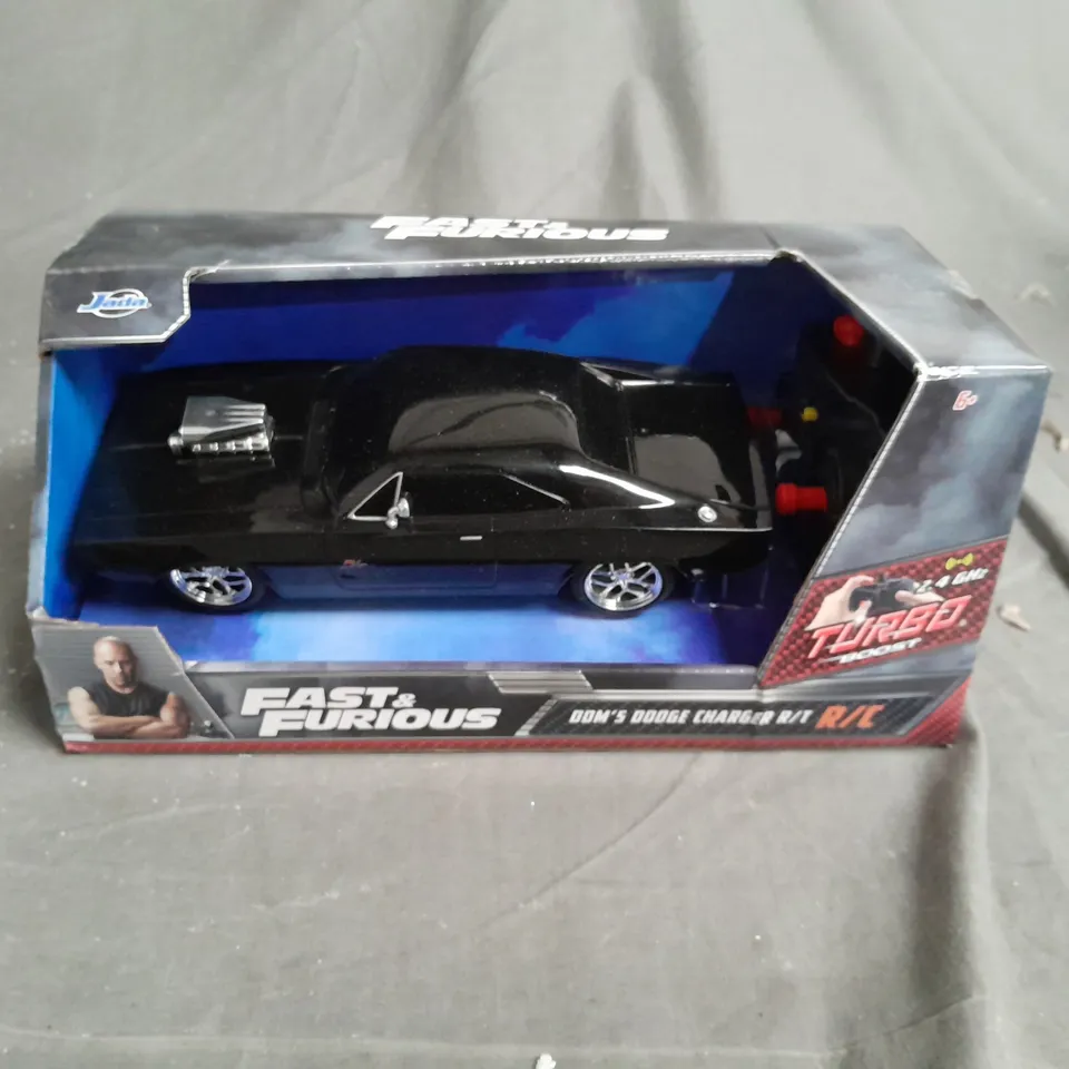 BOXED FAST & FURIOUS DOM'S DODGE CHARGER R/C CAR