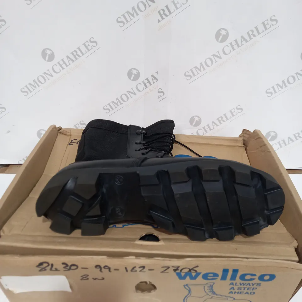 BOXED PAIR OF WELLCO WOMENS BOOTS - BLACK, SIZE 8.5 
