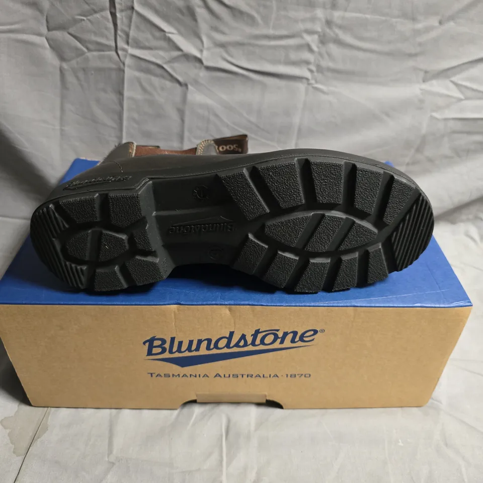 BLUNDSTONE LEATHER CHELSEA BOOTS – BLACK, MEN'S - UK SIZE 6