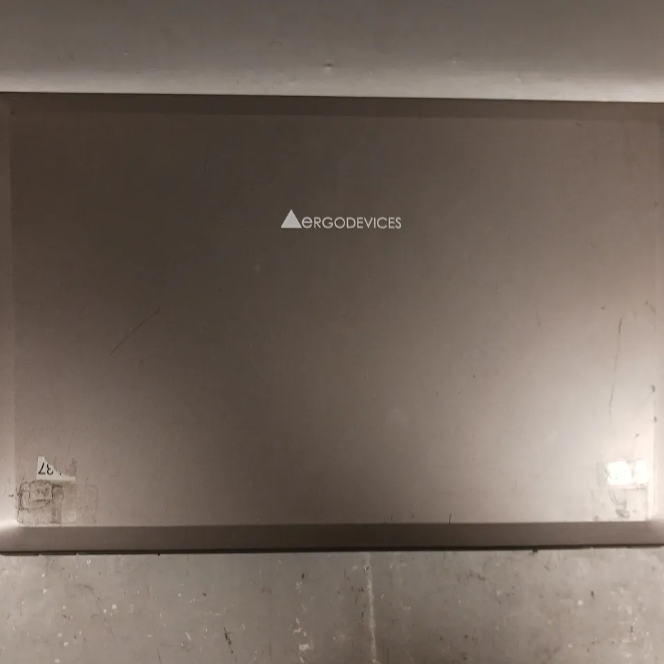 ERGO DEVICES ENGAGE 382 LAPTOP