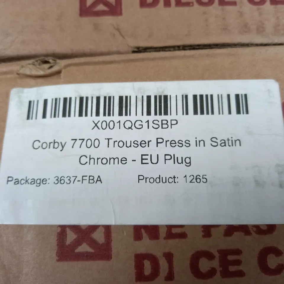 BOXED CORBY 7700 TROUSER PRESS SATIN CHROME EFFECT