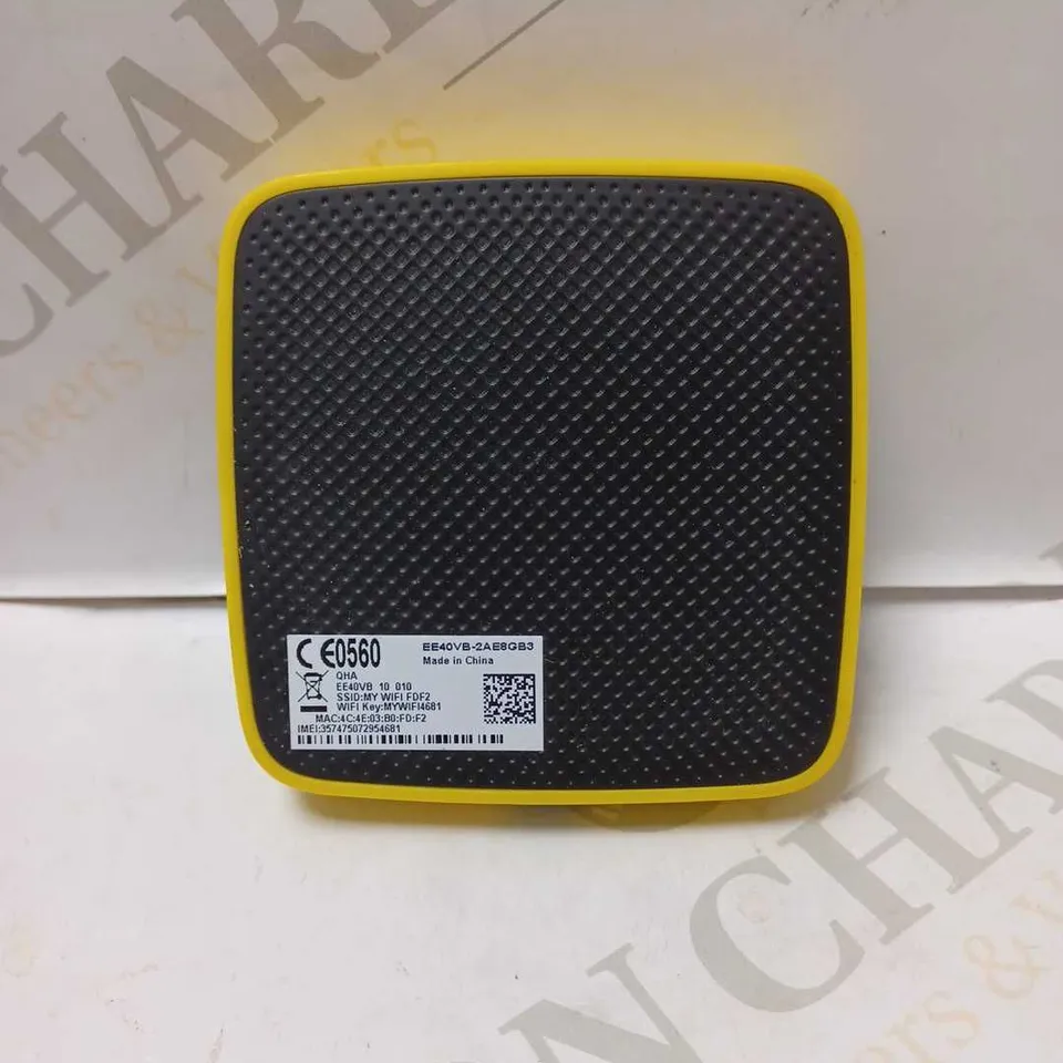 EE 4GEE WIFI MINI 4G MOBILE BROADBAND WIFI ROUTER HOTSPOT EE40VB