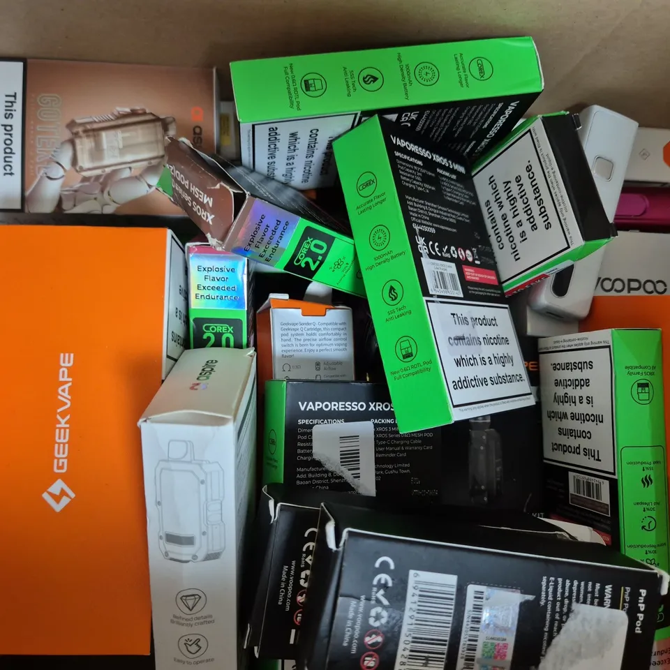 BOX OF APPROXIMATELY 20 ASSORTED VAPING ITEMS AND PRODUCTS TO INCLUDE VAPORESSO, ASPIRE, ETC