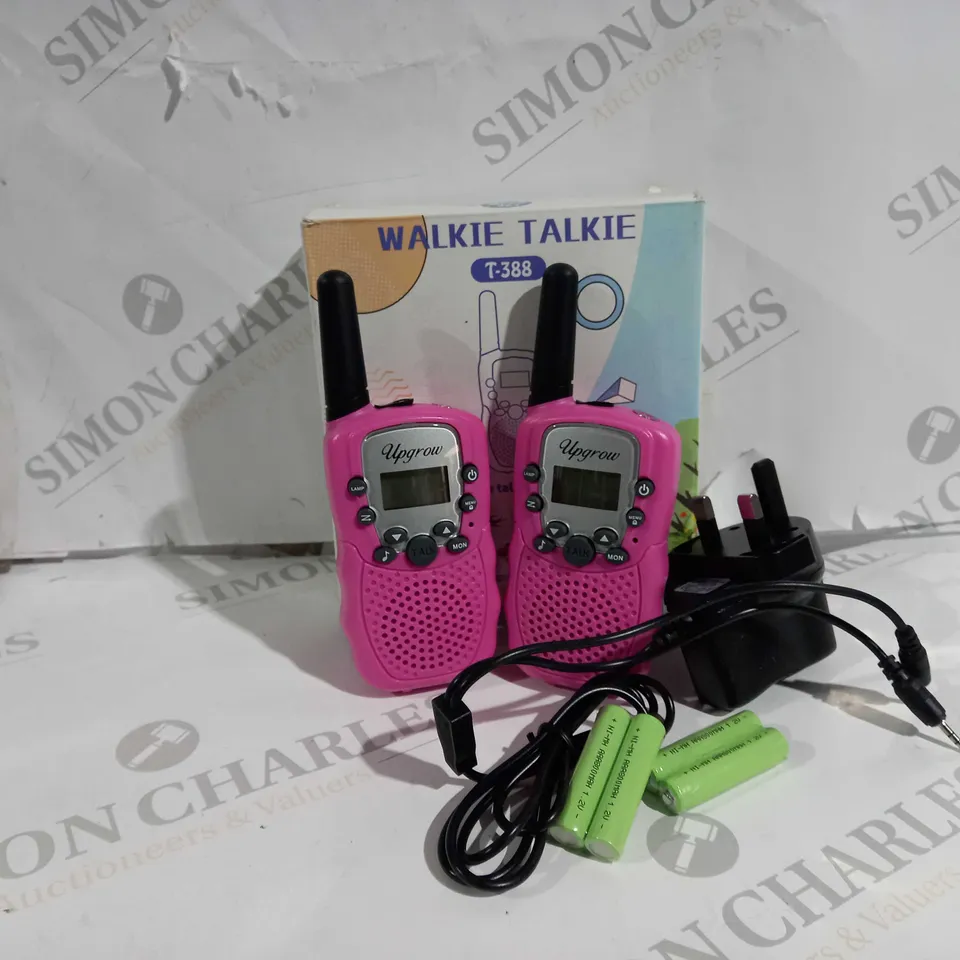 BOXED WALKIE TALKIE SET