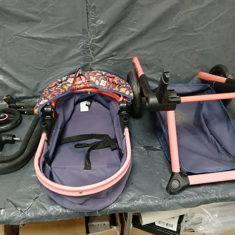 BOXED CONTI COSATTO DOLLS PRAM 