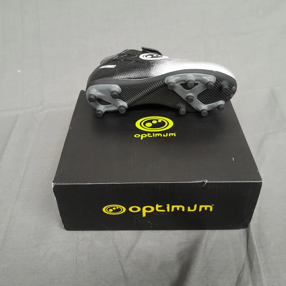 BOXED PAIR OF OPTIMUM IGNISIO BOOT-VELCRO MOULDED BLACK/SILVER SIZE UK 11