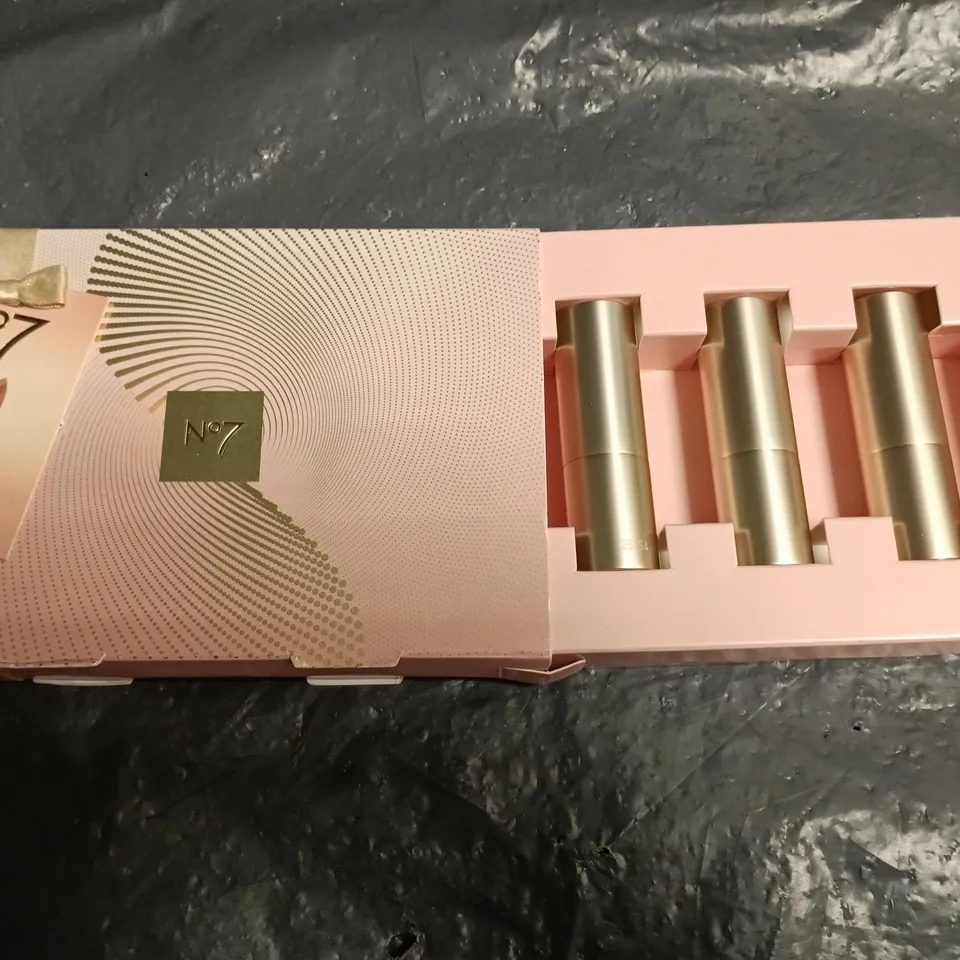 BOXED NO7 PRO ARTIST LIPSTICK TRIO - 3 X 3.3G