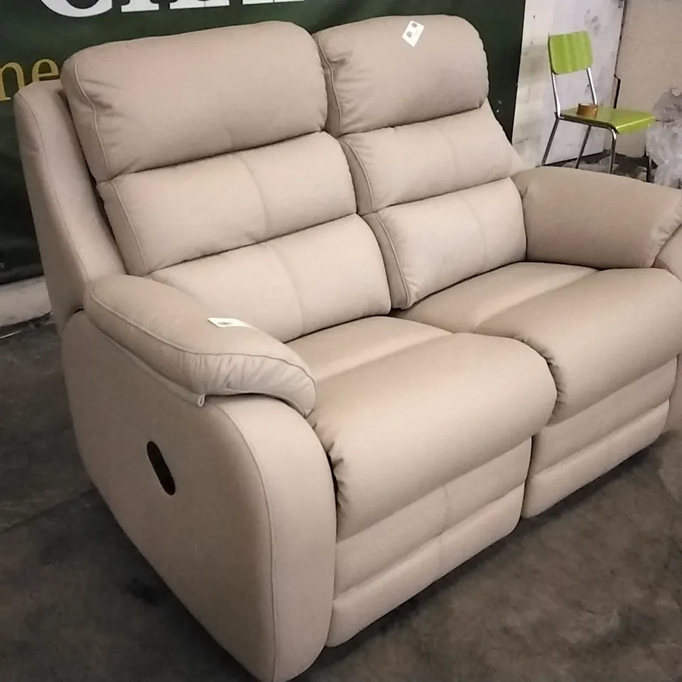 QUALITY BRITISH DESIGNED & MANUFACTURED G PLAN GREENWICH 2 SEATER MANUAL RECLINER CAMBRIDGE PLASTER LEATHER SOFA