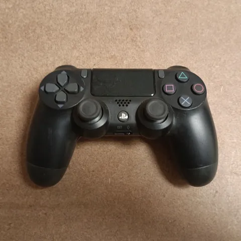 SONY PLAYSTATION 4 DUALSENSE WIRELESS CONTROLLER IN BLACK