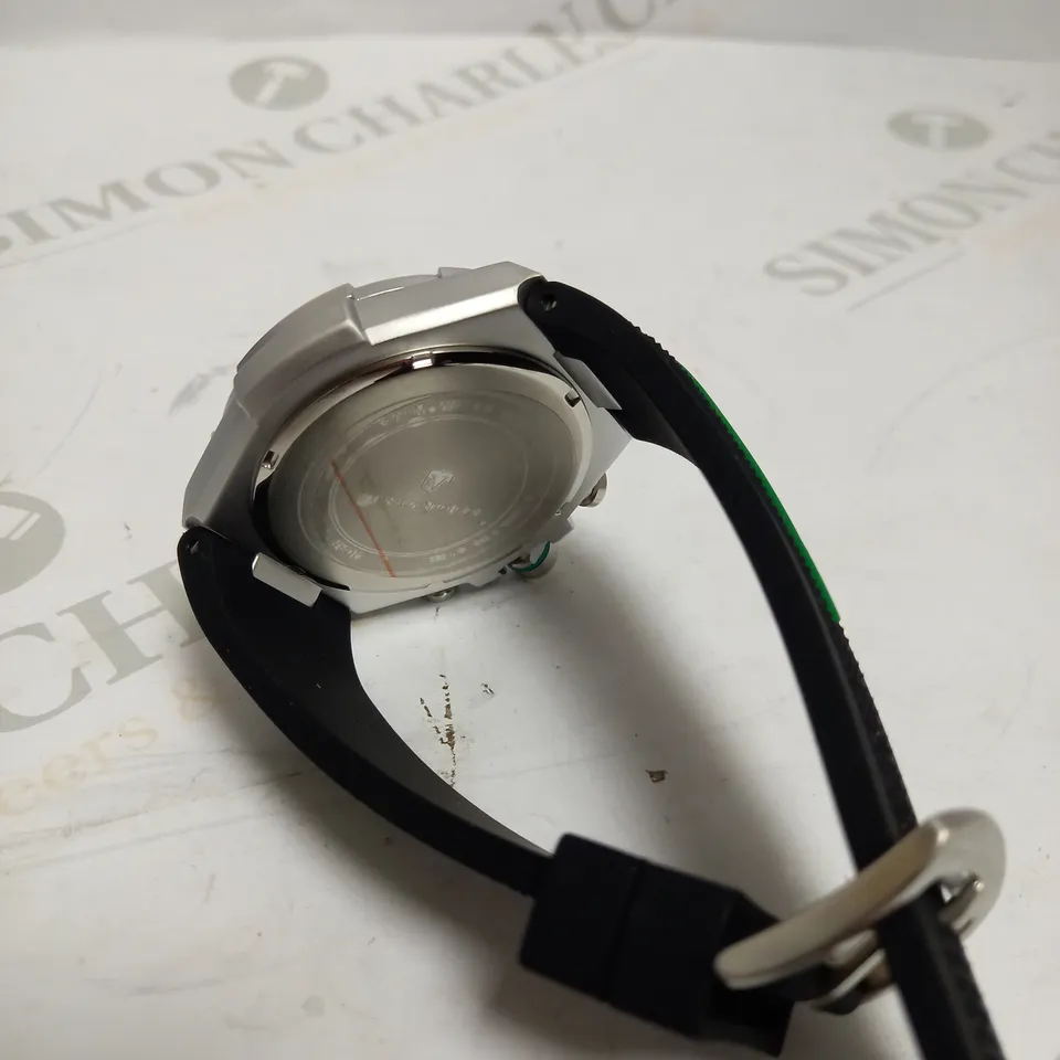 MENS VONLANTHEN CHRONOGRAPH WATCH – V200 – TEXTURED DIAL – 3ATM WATER RESISTANT – BLACK RUBBER STRAP