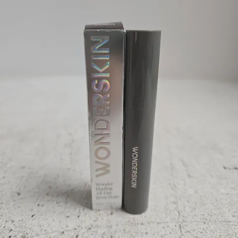 BOXED WONDERSKIN WONDER BLADING ALL-DAY BROW SATIN (3.29ML) - DARK BRUNETTE