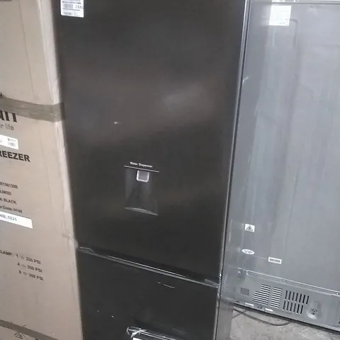 HISENSE
RB327N4WBE 55CM WIDE, TOTAL NO FROST, FREESTANDING FRIDGE FREEZER - BLACK