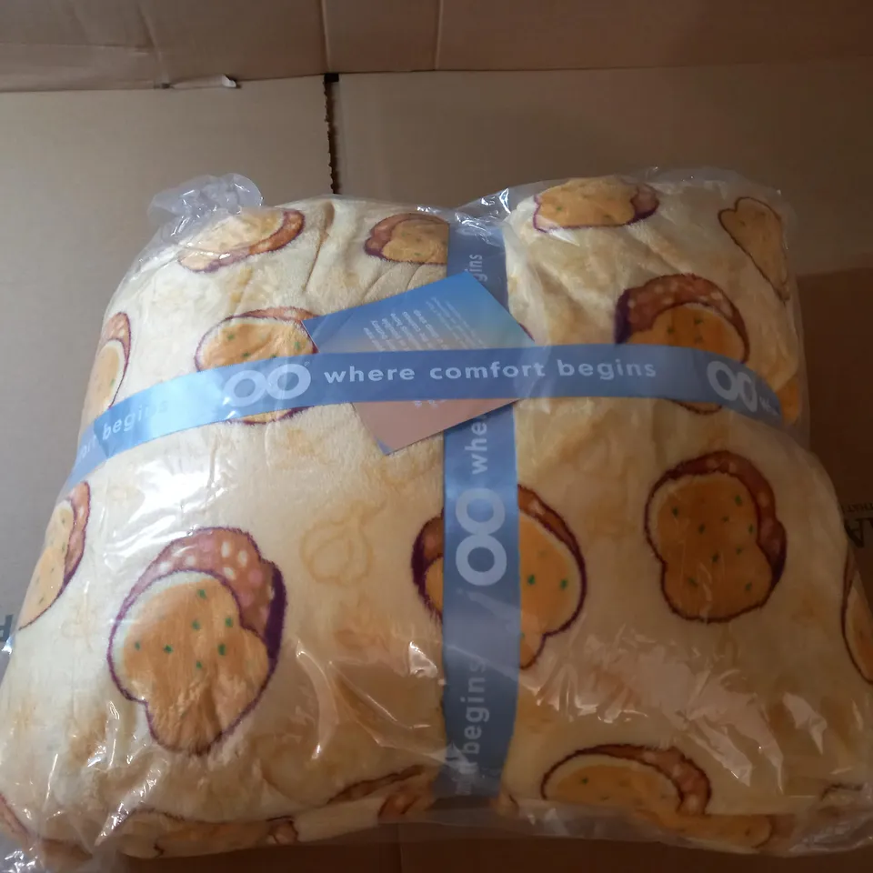 OODIE TEDDY BEAR THROW