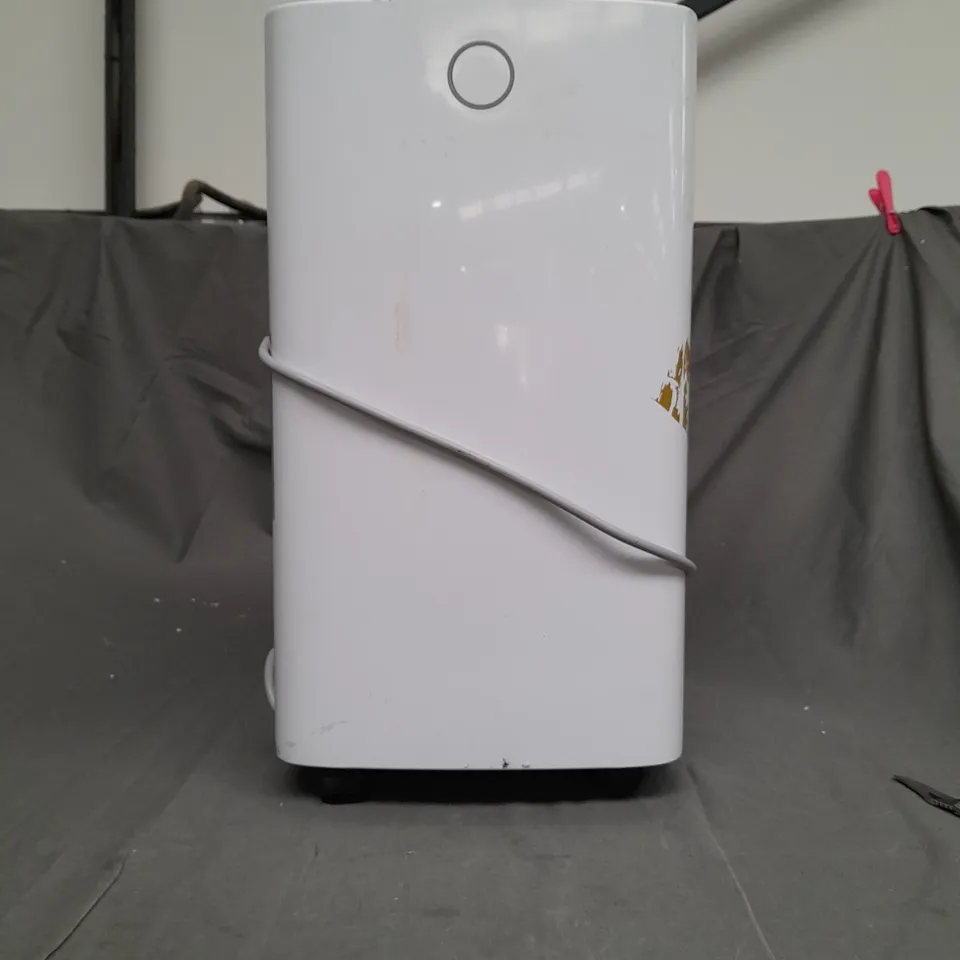 OUTLET 12L DEHUMIDIFIER WITH 2L WATER TANK AND TIMER