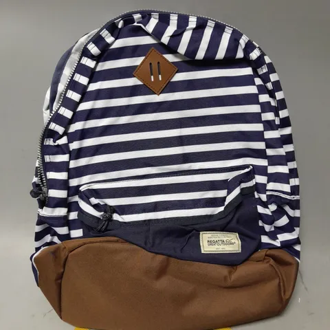 REGATTA STAMFORD 20L BACKPACK IN NAVY/WHITE STRIPES