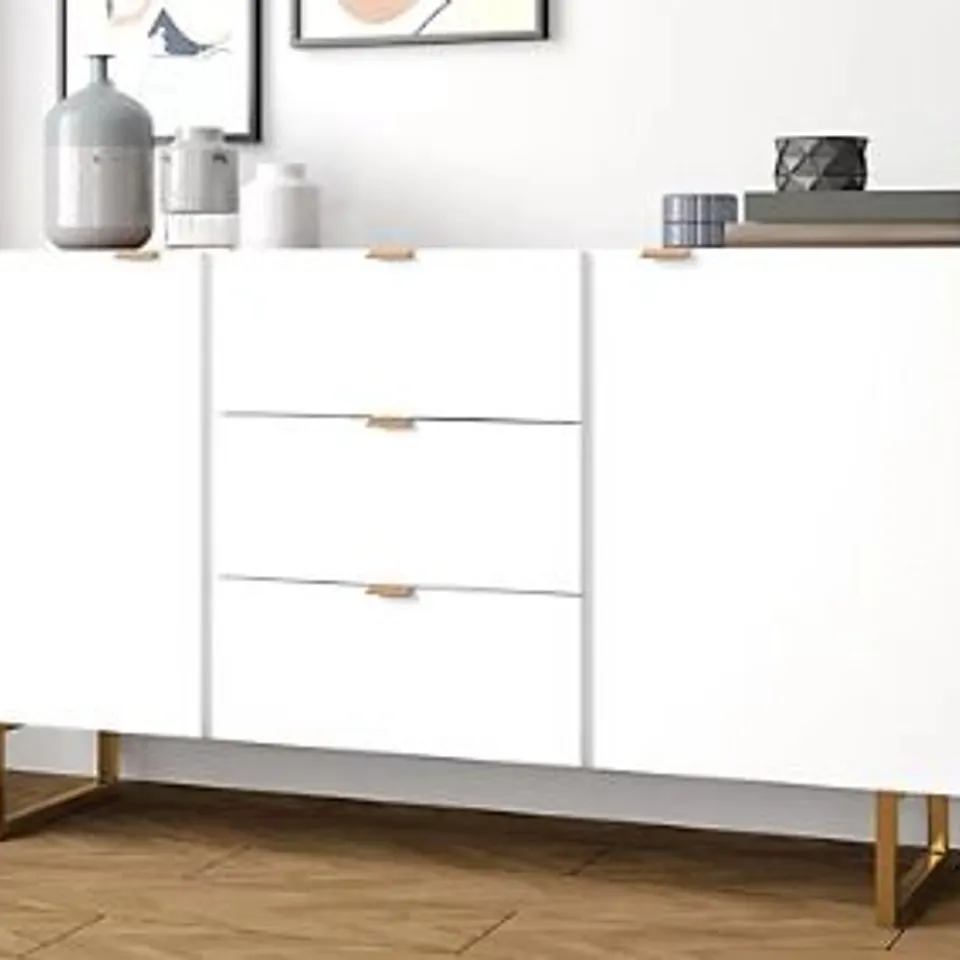 BRAND NEW BOXED OUT & OUT SEATTLE WHITE LARGE MODERN SIDEBOARD - 135CM
