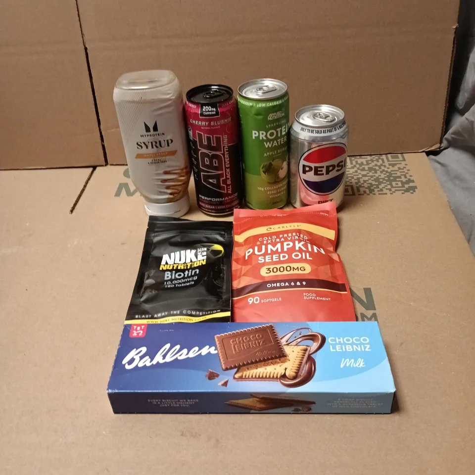 TOTE OF APPROXIMATELY 15 ASSORTED FOOD/DRINK RELATED ITEMS TO INCLUDE MYPROTEIN SYRUP, PEPSI, APPLIED NUTRITION SPARKLING PROTEN WATER, ABE CHERRY SLUSHIE, NUKE NUTRITION, PUMPKIN SEED OIL 3000G ETC