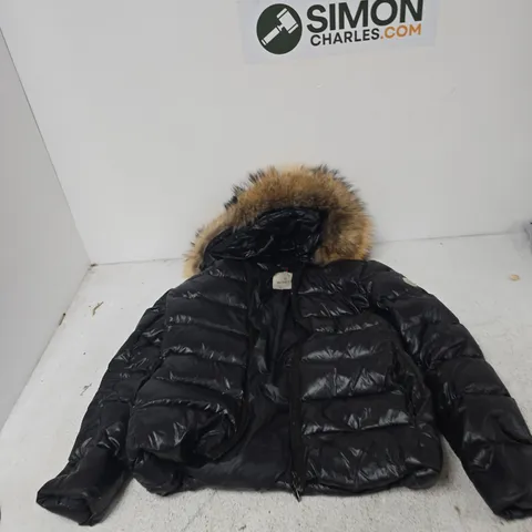 MONCLER DOWN JACKET – BLACK, FUR-TRIM HOOD, SIZE 4 (MONCLER) 