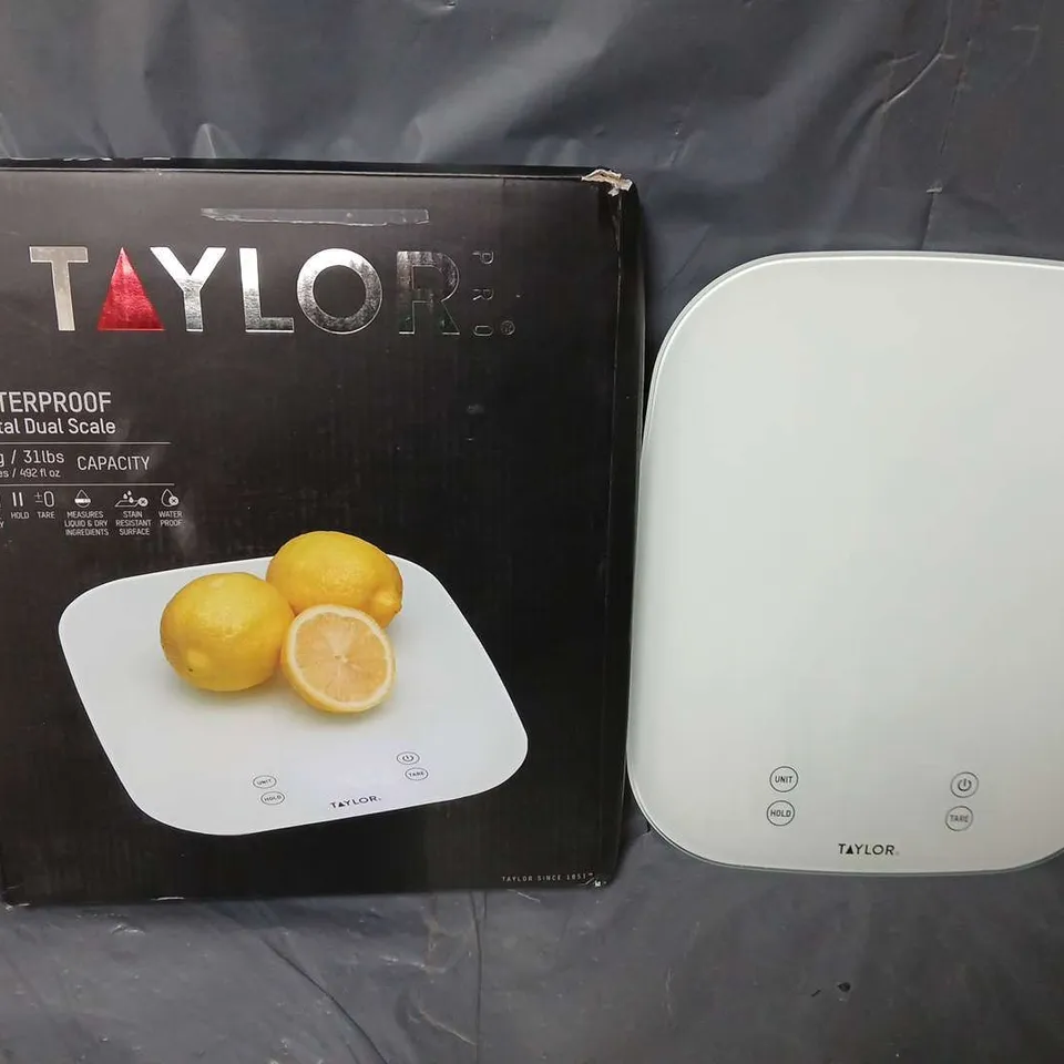 BOXED TAYLOR WATERPROOF DIGITAL DUAL SCALE