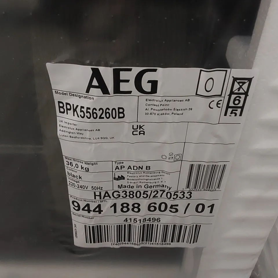 AEG STEAMBAKE BUILT IN ELECTRIC SINGLE OVEN - BLACK - A+ RATED Model BPK556260B RRP £792