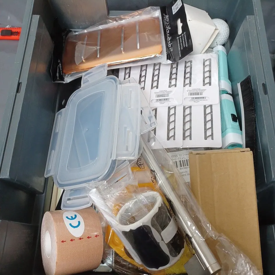 BOX OF APPROXIMATELY 15 ASSORTED HOUSEHOLD ITEMS TO INCLUDE AIR FUMIGATORS, DECORATIVE RIBBON AND AN INTERCHANGEABLE TOOL SET