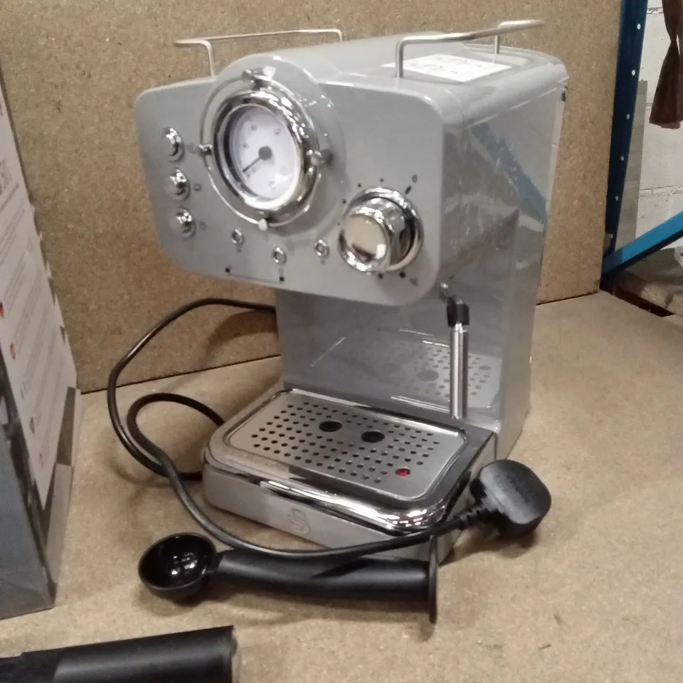 BOXED SWAN RETRO GREY ESPRESSO COFFEE MACHINE 
