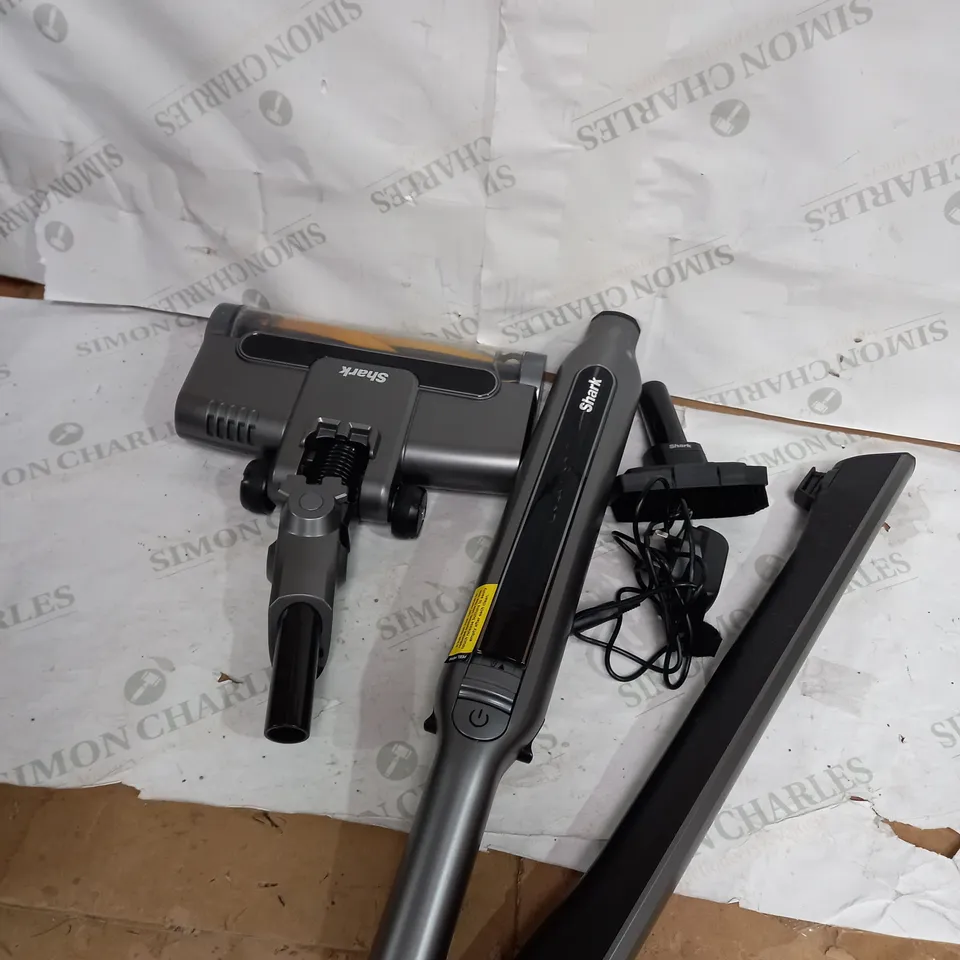 SHARK WANDVAC 2-IN-1 LIGHTWEIGHT CORDLESS HANDHELD VACUUM CLEANER WV361UK