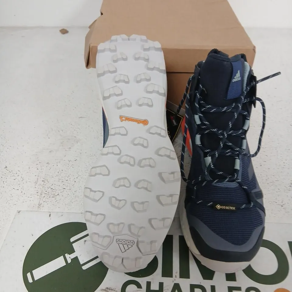 ADIDAS TERREX SKYCHASER LT MID GTX BOOTS – UK 4