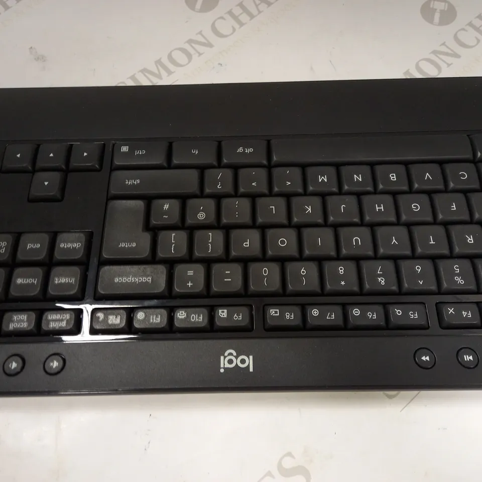 LOGITECH MK540 WIRELESS KEYBOARD