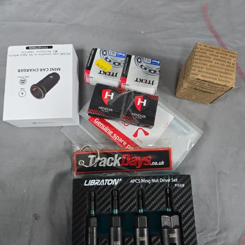 BOX OF ASSORTED ITEMS TO INCLUDE - SOCKET SET - THEORY TEST - TOOLS