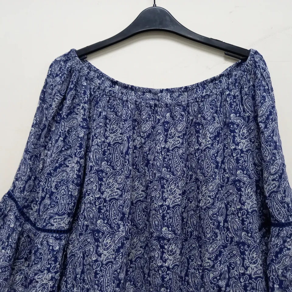 SUPERDRY PRAIRIE GIRL FLORAL DESIGN TOP IN BLUE/WHITE - SMALL