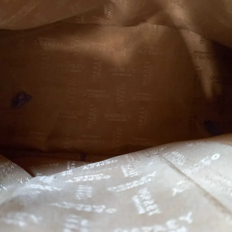 OSPREY NAVY SHOULDER CROC BAG